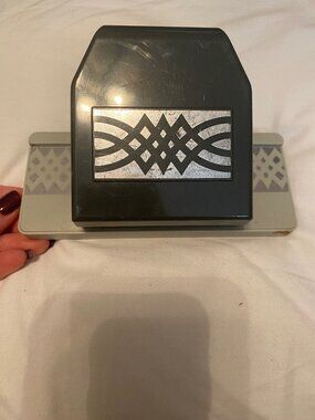 EK Success Paper Shapers Large Lattice Chain Edger Border Paper Punch